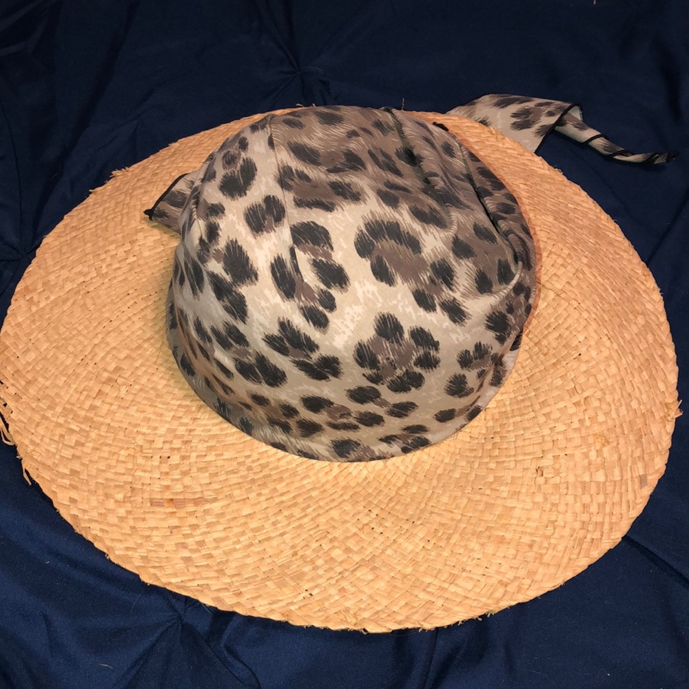 Cheetah print sun hat